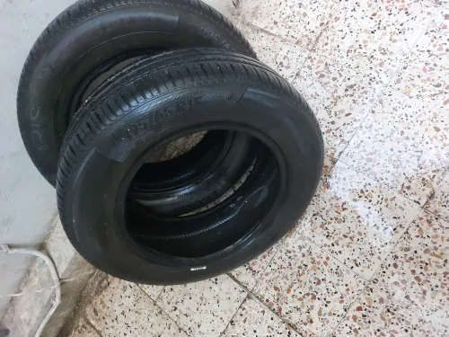 Pneu IRIS  195/65 R15