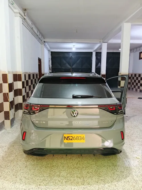 Volkswagen T-Roc 2025 R-Line 