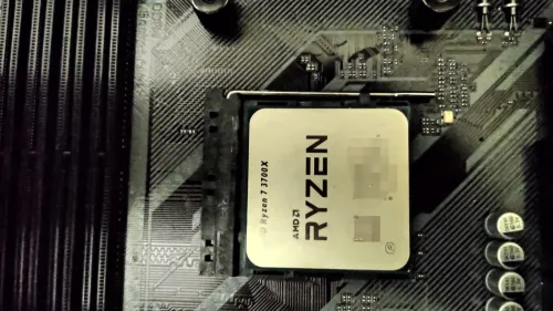 Ryzen 7 3700X état neuf