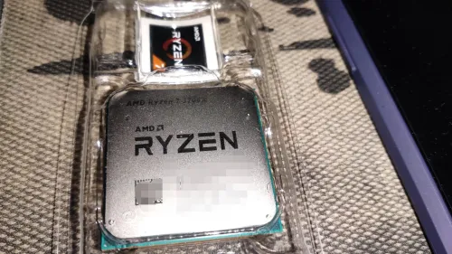 Ryzen 7 3700X état neuf