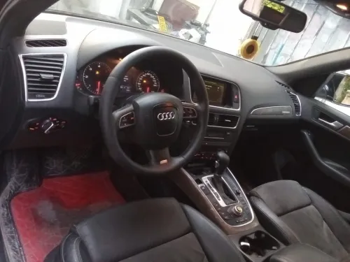 Audi Q5 2009 S Line Pack Tech