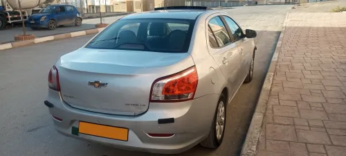 Chevrolet Optra 5 portes 2015 Optra 5 portes