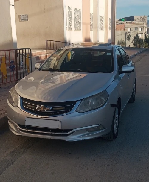 Chevrolet Optra 5 portes 2015 Optra 5 portes