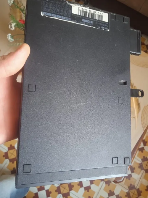 PlayStation flaché plein jeux