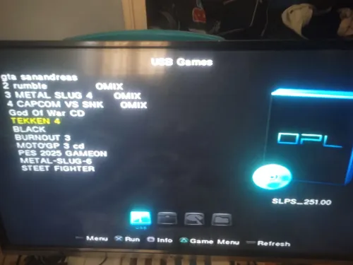 PlayStation flaché plein jeux