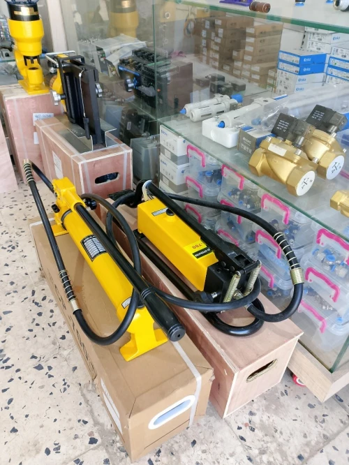 OUTILLAGE JEU DE BARRE