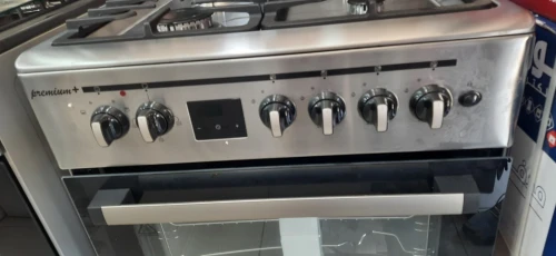 Promotion cuisiniere maxtor inox gaz/gaz ventile avec afficheur