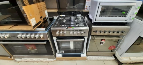 CUISINIERE MAXTOR GAZ ELECTRIQUE VENTILÉ