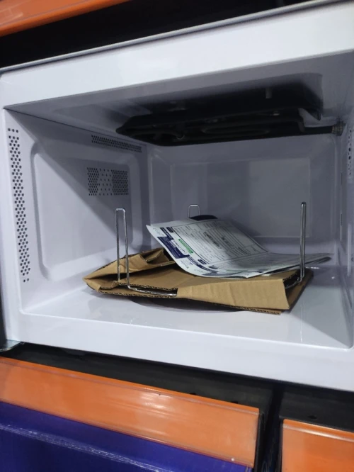 promo micro-onde condor blanc 23L avec grill