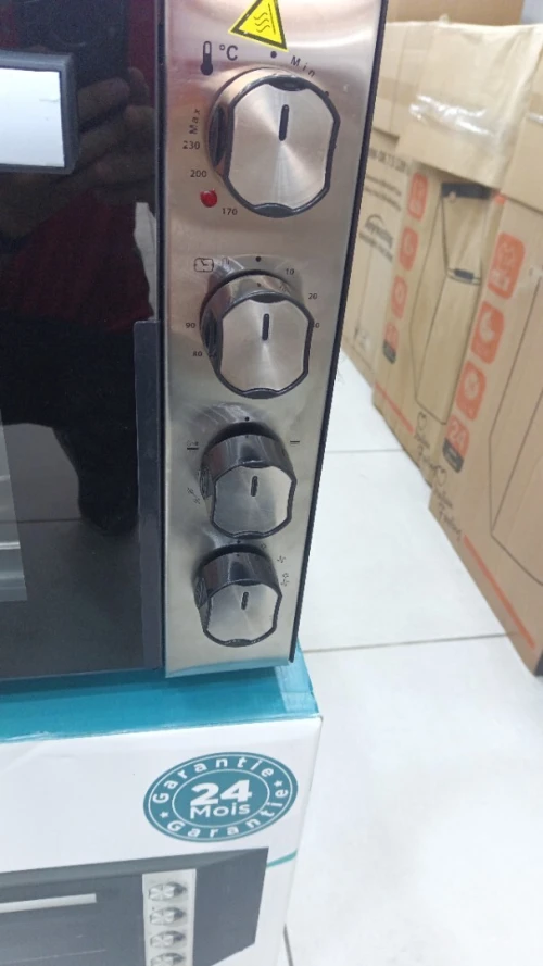 Promo four kumtel ventilé 70 litre inox-noir 