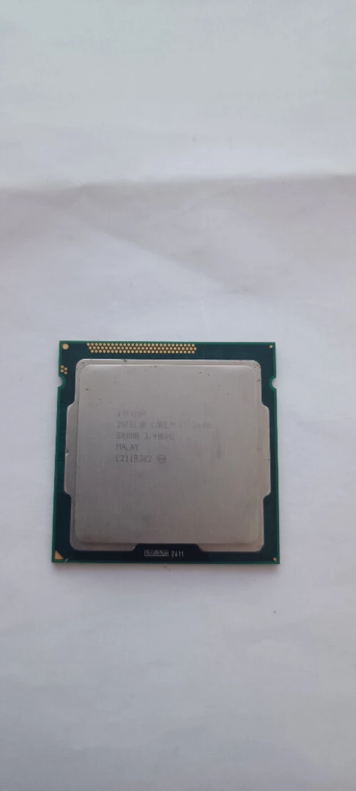 Intel Core i7-3770 8 Mo de cache, jusqu'à 3,90 GHz - Intel Core i7-2600 8 Mo de cache, jusqu'à 3,90 GHz