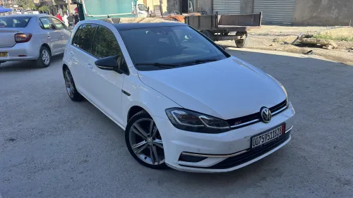 Volkswagen Golf 7 2018 Lacara Plis