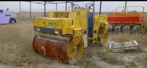 BOMAG ET Pneumatique SAKAI 1997