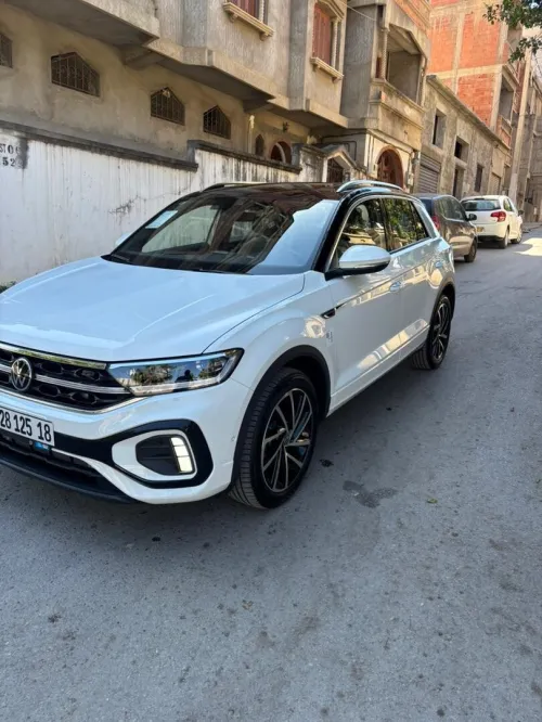 Volkswagen T-Roc 2025 