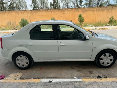 Dacia Logan 2012 