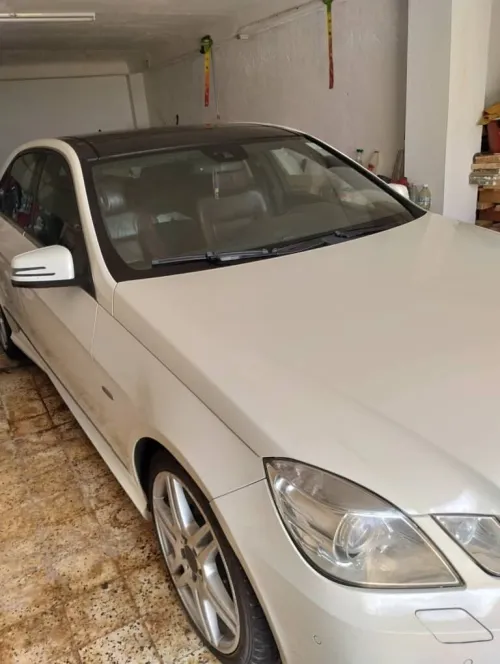 Mercedes Classe E 2011 AVANTGARDE Pack AMG