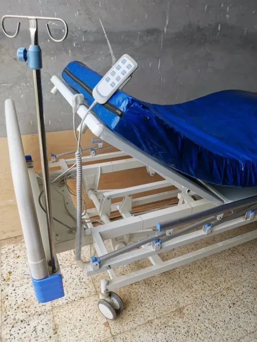 Lit Médical Électrique 3 Positions D'importation avec matela orthopédique