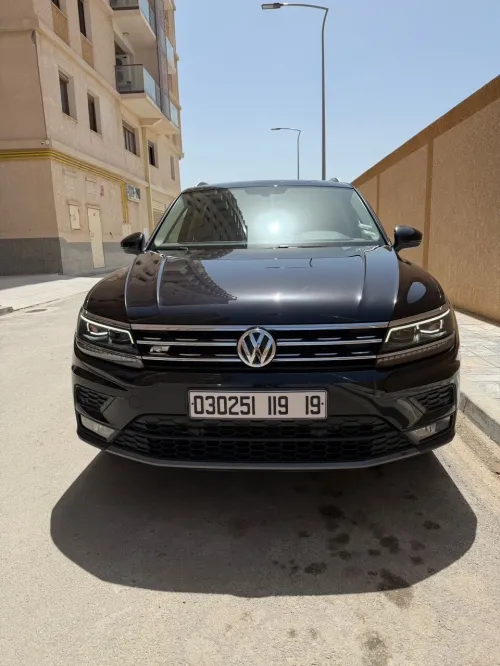 Volkswagen Tiguan 2019 Carat +