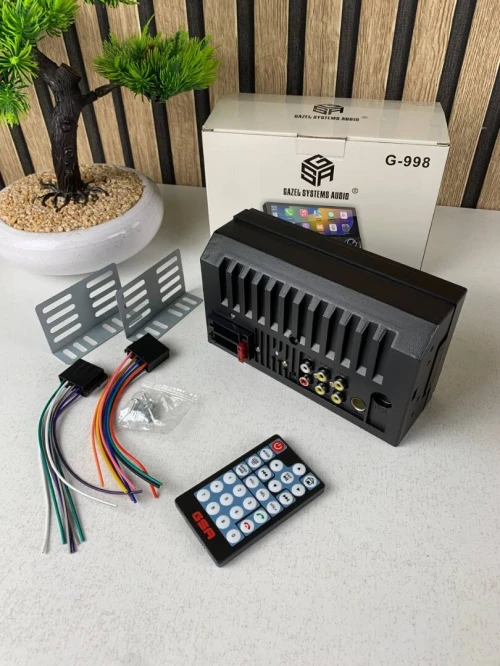 Autoradio 2-DIN avec écran tactile, USB-C, Bluetooth, Wi-Fi, CarPlay et Android Auto