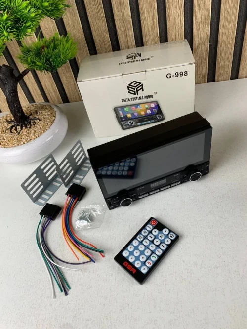 Autoradio 2-DIN avec écran tactile, USB-C, Bluetooth, Wi-Fi, CarPlay et Android Auto