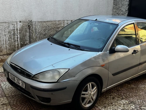 Ford Focus 4 portes 2004 Focus 4 portes