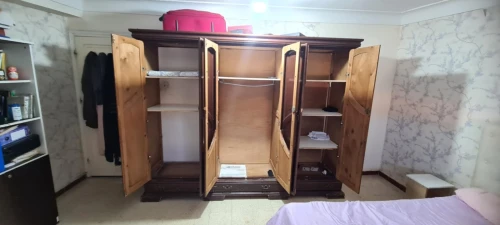 Armoire