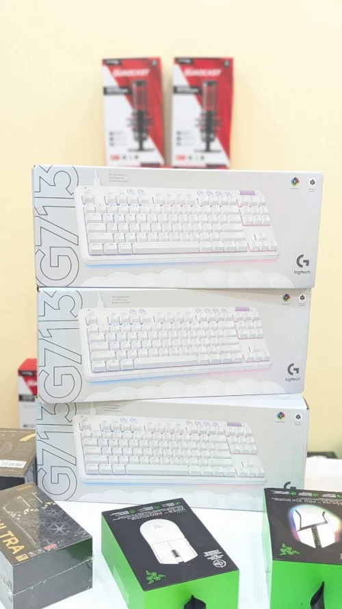 Logitech G713 TKL ( GX Blue Clicky )  White