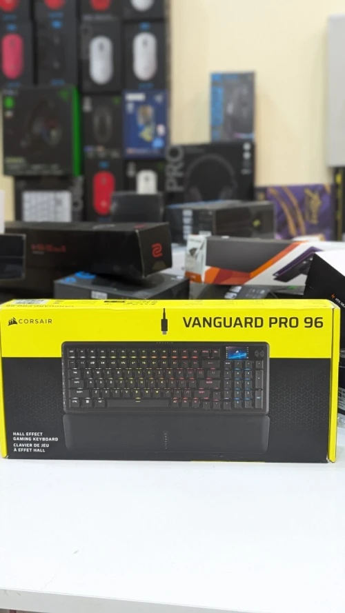 Corsair Vanguard PRO 96 / 8K Hz Rapid Trigger  MGX Hyperdrive Switches - Hall Effect Magnetic Keyboard -