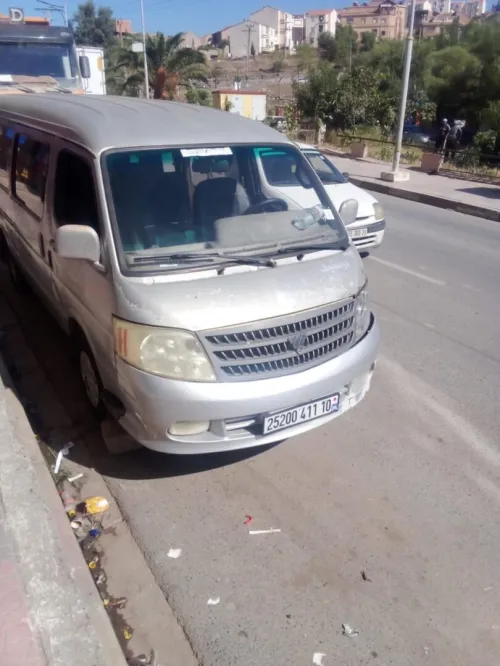 FOTON ALPHA 2011