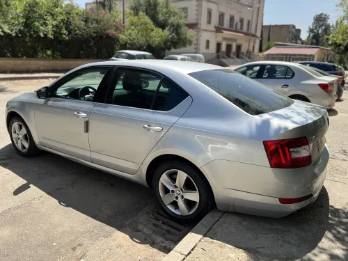 Skoda Octavia 2016 Ambiente