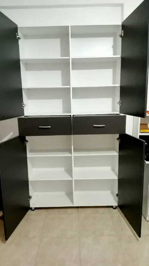 Armoire arrangement