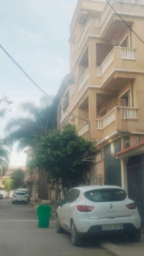 Location Appartement Niveau de villa F4 Alger Bordj el bahri