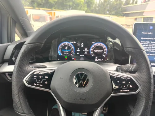 Volkswagen Golf 8 2026 R-Line