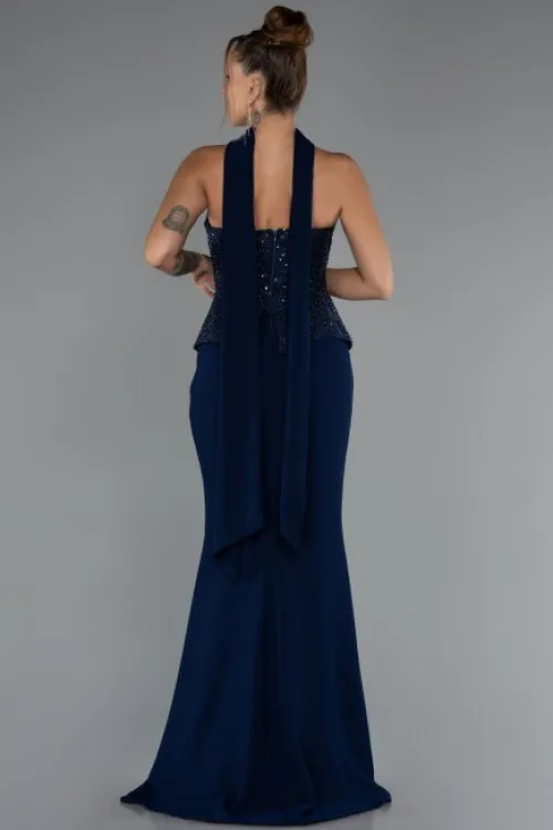 Robe Princesse en Tulle avec Bretelles en Velours et Perlage Raffiné