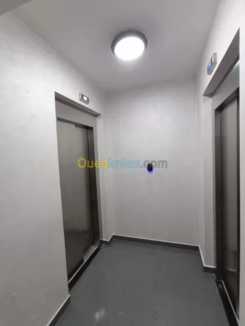 Vente Appartement F3 Alger Hydra