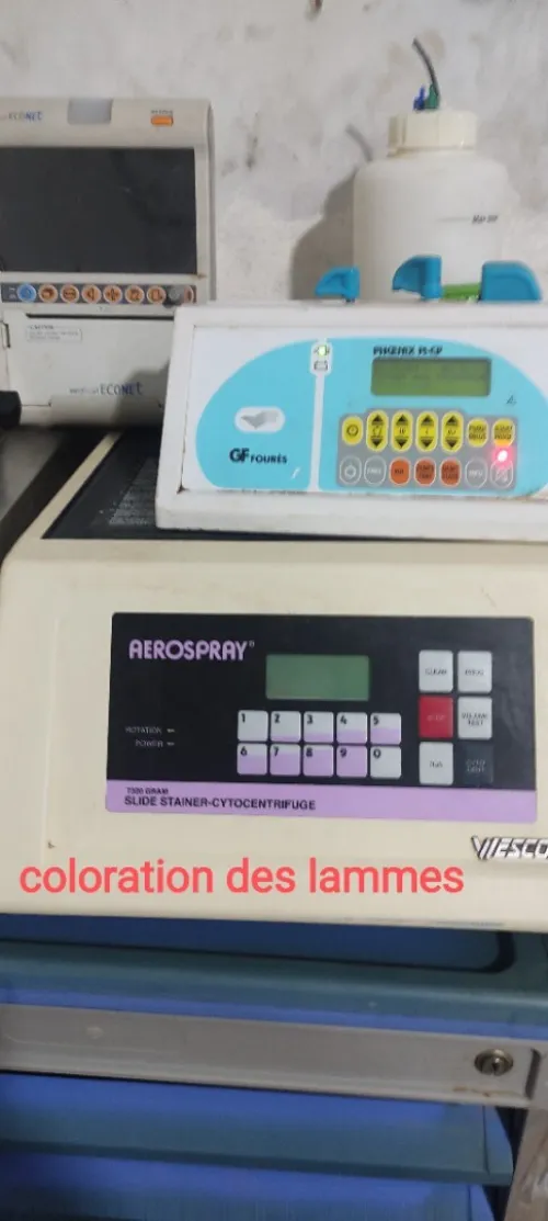 Lot materiel labo à liquider