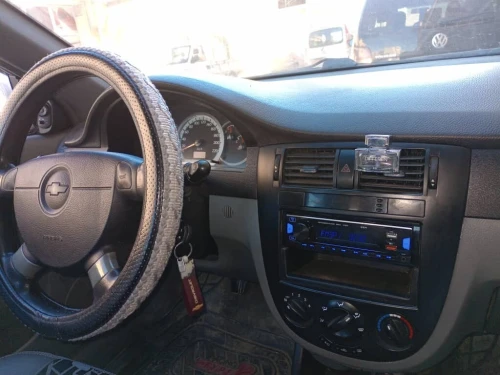 Chevrolet Optra 4 portes 2013 Optra 4 portes