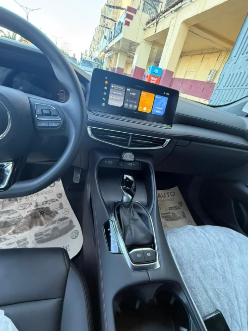 MG 5 2025 180DVVT