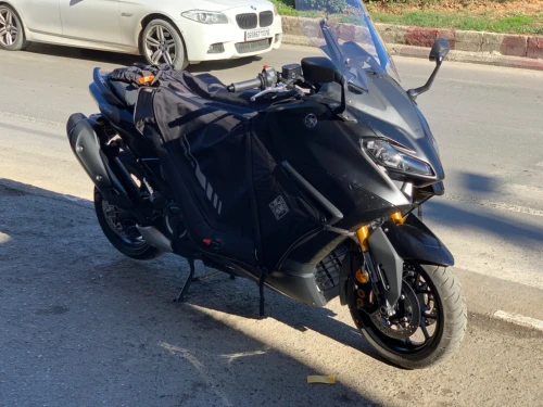 TABLIER TUCANO URBANO  TMAX 2022-2023