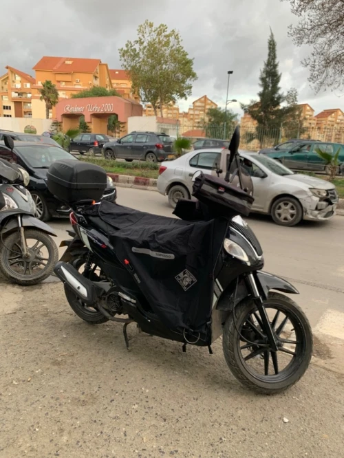 TABLIER SYM SR S TUCANO URBANO ORG ITALIE