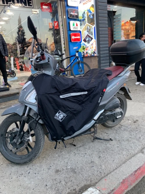 TABLIER TUCANO URBANO  SYM ST