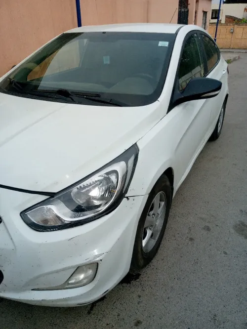 Hyundai Accent RB  4 portes 2013 Accent RB  4 portes