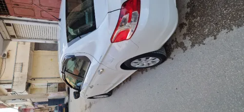 Peugeot 301 2013 Access