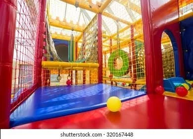 Vente d'un centre de loisirs et de divertissement avec tous ses équipements et installationsبيع مركز للتسلية و الترفيه بكامل معداته و تجهيزاته