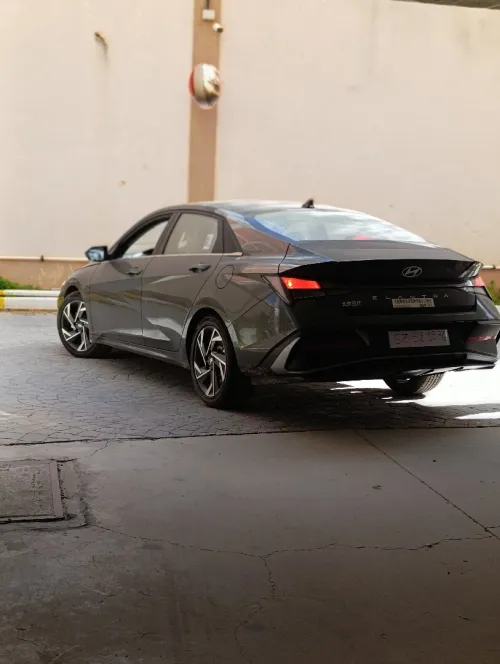Hyundai ELANTRA 2025 Full option