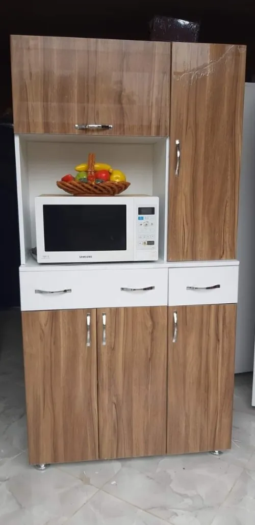 buffet / élément / bahut / armoire / rangement de cuisine 