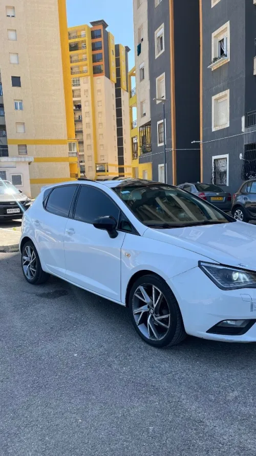 Seat Ibiza 2015 Black Line