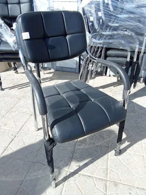Chaise visiteur impériale avec accoudoirs 