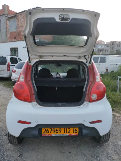 JAC J2 2012 