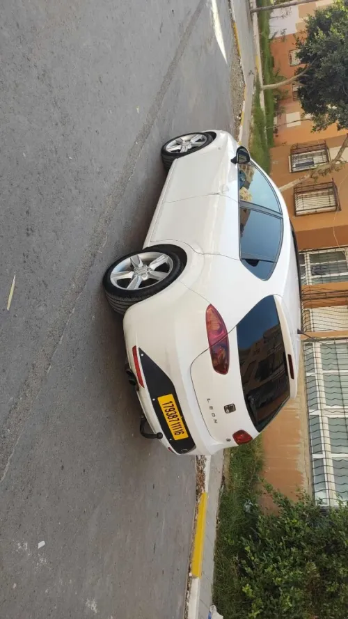 Seat Leon 2011 Fully